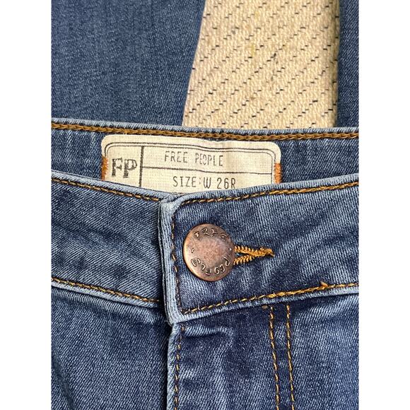 Free people Just Float on Flare Jeans High Rise stretch raw hem blue, size 26 - Picture 3 of 15